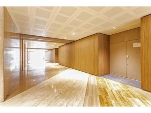 Location meublée locaux professionnels 15 pièces 380 m² à Paris 17ème (75017)  12 500 €