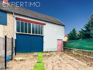 GRANGE AU CENTRE D'OLLAINVILLE GROS POTENTIEL DE STOCKAGE