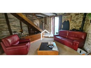 Très belle maison en pierre !