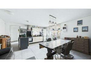 Maison de ville de 112 m²  3 chambres et jardin