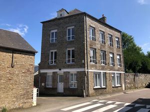 Vente maison 4 pièces 121.43 m² à Condé-en-Normandie (14110)  97 000 €