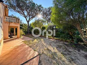 Maison à rénover – 2 niveaux – Deux T3 – La Croix-Valmer – À 10 minutes des plages