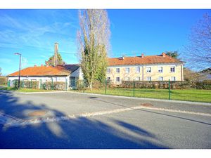 APPARTEMENT F3 AVEC JARDIN PRIVE