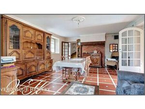 Annonce vente maison 8 pièces de 150m2 à Hauts d anjou (49330) - ParuVendu.fr ref 99278376