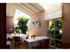 IMMEUBLE + AUBERGE + DUPLEX