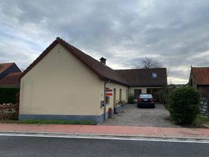 Huis te koop in Zomergem met 3 slaapkamers