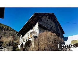 Vente maison 10 pièces 350 m² à L'Argentière-la-Bessée (05120)  280 000 €