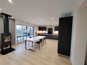 Location Maison 6 pièces 136m²