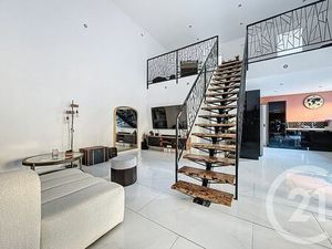 Maison à vendre - 5 pièces - 146 30 m2 - Montdidier - 80 - PICARDIE