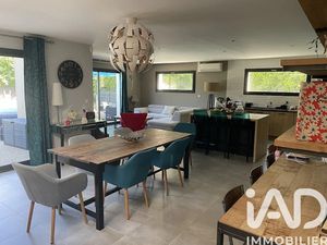 Vente maison 9 pièces 186 m² à La Châtaigneraie (85120)  350 000 €