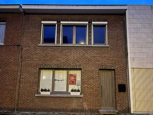 Huis te koop in Hove met 3 slaapkamers