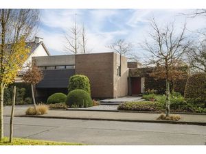 Huis te koop in Wevelgem met 4 slaapkamers