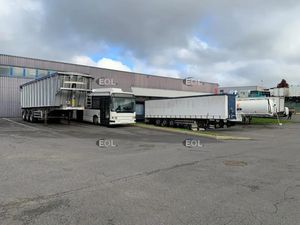 A louer  proche Arpajon (91)  entrepôt à quai