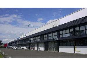 EOL vous propose une surface d'entrepôt avec bureaux à St Etienne du Rouvray