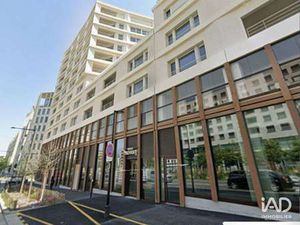 Location Appartement 3 pièces à Bordeaux (33000) : à louer 3 pièces / 53m² Bordeaux