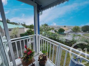 Maison à vendre - 4 pièces - 83 05 m2 - St Paul - 974 - REUNION