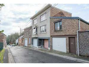 2 appartements avec garages  terrasses et jardin