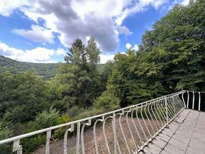 BUNGALOW 1 CH A VENDRE À QUARREUX (AYWAILLE)