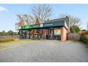 Maison avec commerce à emplacement visible près de Leuven