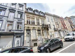 MAISON DE MAITRE - DV PVC - 3 CHAMBRES - JARDIN - 220 M² HAB