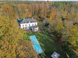 Entièrement rénové dans un emplacement de choix à Hof ter L