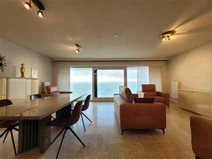 Appartement meublé de 3 chambres avec vue spectaculaire sur