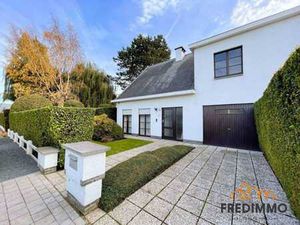 SOUS OFFRE FERME!!!! - Wemmel – Superbe 3 façades 4 ch + jar