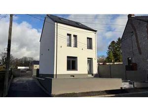 Maison 4 façades entièrement rénovée