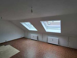 flat lumineux au 3* étage