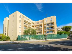 Vente appartement 1 pièce 23 m² à Juan les pins (06160)  91 685 €