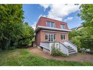 VILLA DE CHARME AU CENTRE!