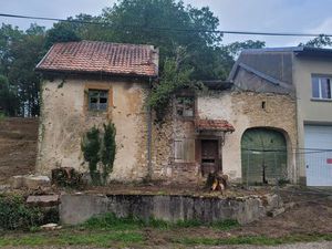 Ferme a rénover sur 15 ares