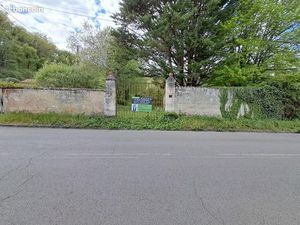 Terrain 1 526 m² Vouneuil Sous Biard