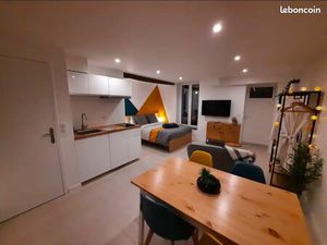 Location studio meublé
