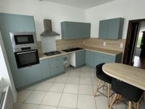 A louer maison centre ville patay