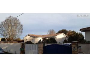 A Louer Maison de plain-pied  4 Chambres (118 m²) à ARVEYRES