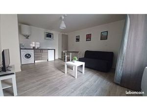 Studio plein centre Chamalières meublé