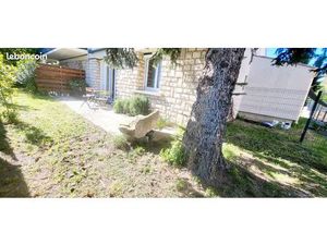 Beau T2 au calme a Tavel