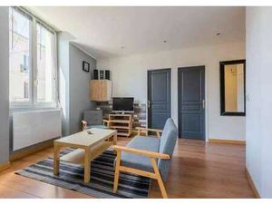 Location Appartement 2 pièces à Bordeaux (33000) : à louer 2 pièces / 46m² Bordeaux