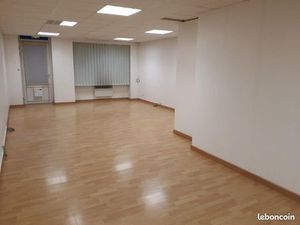 Local commercial 59 m² Ambérieu-en-Bugey