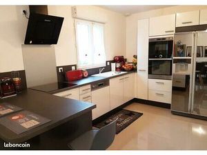 Maison 4 pièces 75 m²