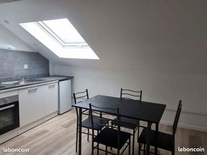 Studio meublé proche à 50m de la gare