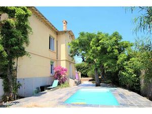 Bastide d'environ 250m² avec rénovation contemporaine - possibilité 3 logements indépendan