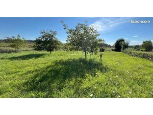 Terrain 1 221 m² Boissey