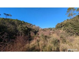 Terrain 3232 m² Le Thoronet
