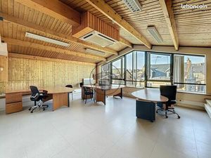 Bureaux 91 m² Saint-Quentin