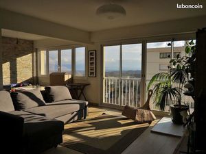 Bel Appartement Lumineux de 78m² T3/T4 à Gex – Vue Panoramique  Quartier Calme et Verdoyan