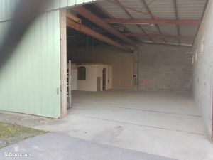 Loue local artisanal ou industriel