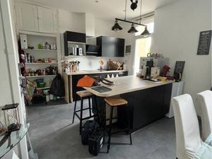 Maison de 85 m² – 2 chambres – Jardin 200 m² – Secteur hôpital – DPE C- Vichy