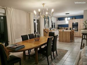 Maison a vendre clos privee securisee